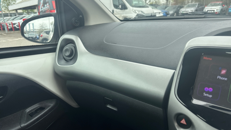 Citroen C1 1.0 VTi Feel 3dr Petrol Hatchback